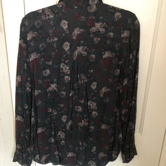 Rock & Republic blouse - Picture 3 of 3